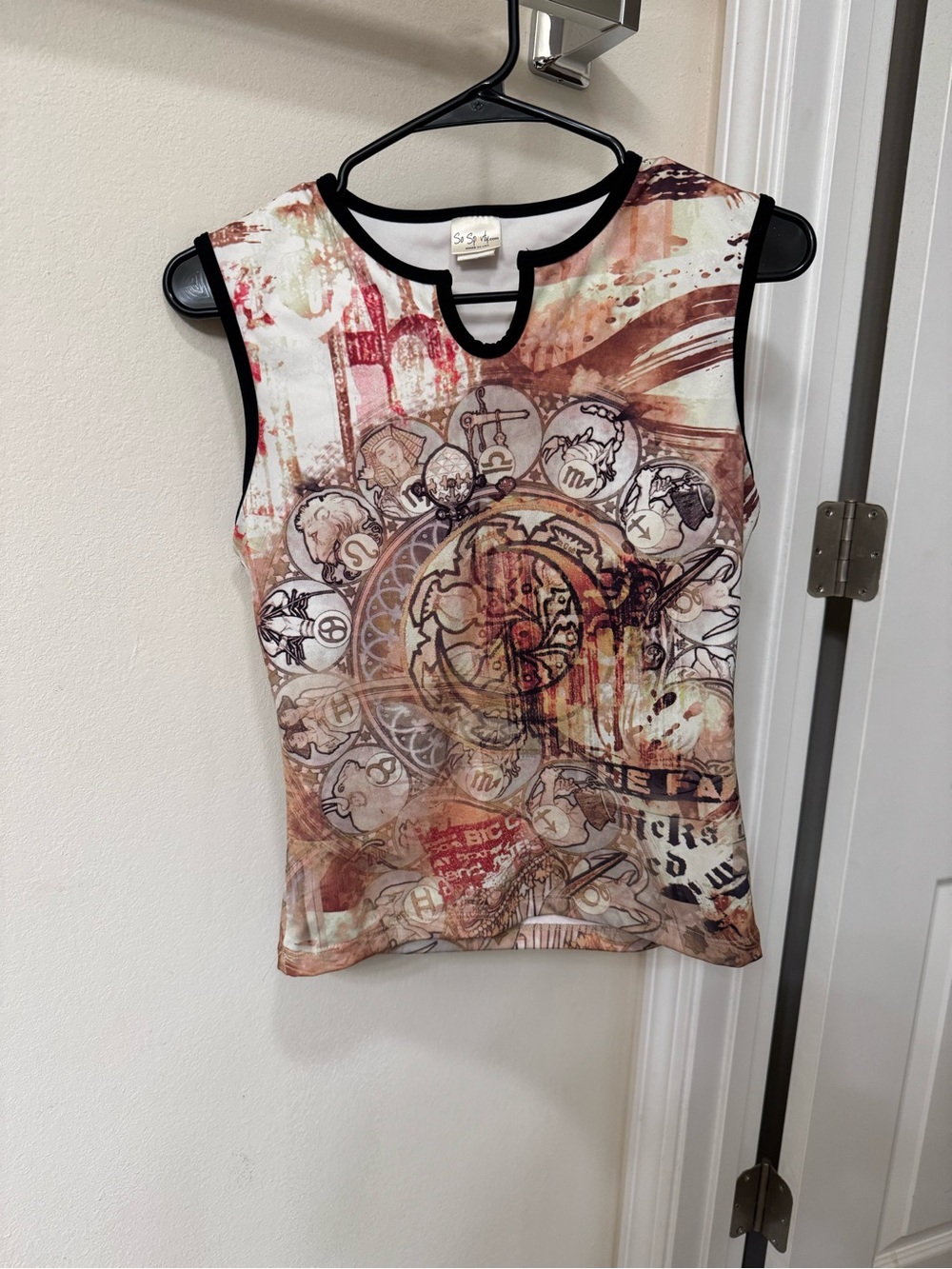 So Sporty Zodiac Graphic Sleeveless Top Abstract Astrology Tank Made in USA
